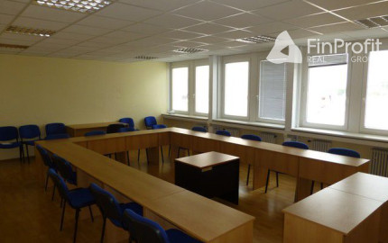 Kancelárske priestory pri OC Vivo na prenájom - od 13 m2, Pluhová ul.