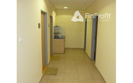 Kancelária s parkovacím miestom zdarma na prenájom - 52,10 m2, Račianska ul.