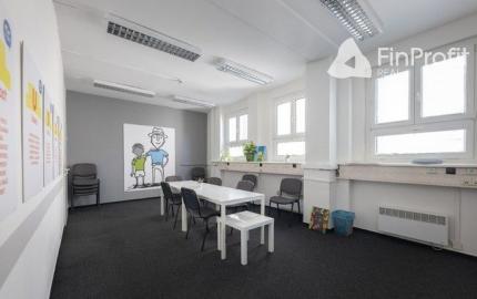 Na prenájom kancelárie s výmerou od 20 m2 v budove Luxor na Štúrovej ul.