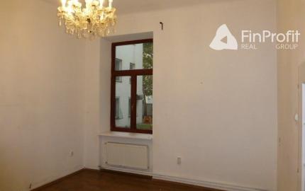 Dvojkancelária s vlastným zázemím v centre mesta na Šafárikovom námestí