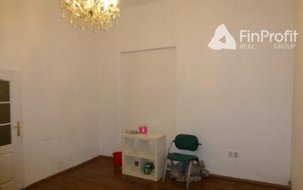 Dvojkancelária s vlastným zázemím v centre mesta na Šafárikovom námestí