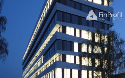 Na prenájom reprezentatívne kancelárske priestory v budove Omnipolis.