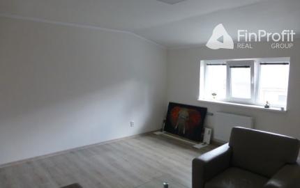 Na prenájom zrekonštruovaný kancelársky priestor o výmere 85 m2 s vlastným vstupom.