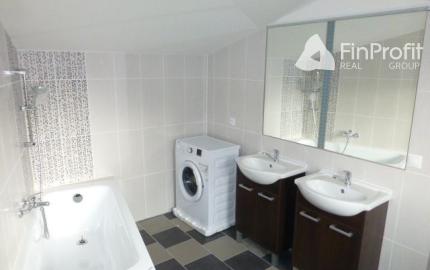 Na prenájom zrekonštruovaný kancelársky priestor o výmere 85 m2 s vlastným vstupom.