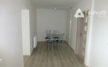 Na prenájom zrekonštruovaný kancelársky priestor o výmere 85 m2 s vlastným vstupom.