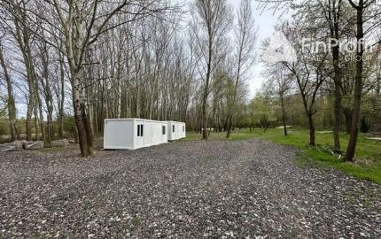 Na prenájom pekný pozemok vhodný pre voľno časové aktivity.