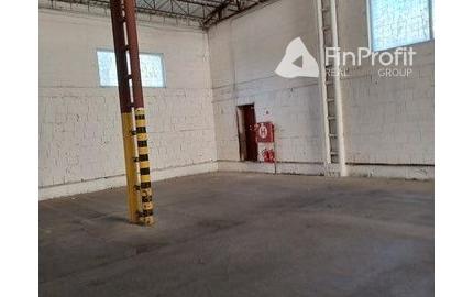 Na prenájom skladovacie haly s výmerami 640 m2, 2.256 m2 a 3.430 m2 v obci Zohor.