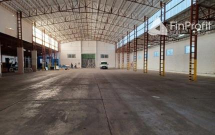 Na prenájom skladovacie haly s výmerami 640 m2, 2.256 m2 a 3.430 m2 v obci Zohor.