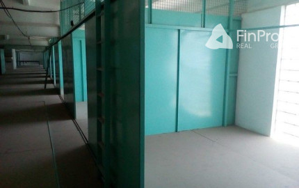 Menšie skladové priestory na prenájom - od 2 m2 do 52 m2, ul. Stará Vajnorská.