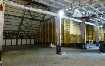 Skladovacia hala na prenájom - 1.590 m2, Staničná ul., Zohor.