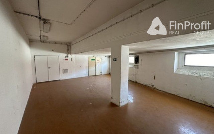 Vykurovaný skladový priestor na prenájom - 300 m2, Kukučínova ul.