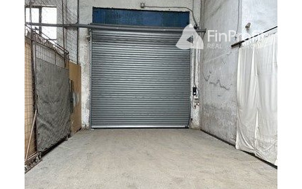 Skladovací priestor na prenájom - 240 m2,  Kopčianska ul.