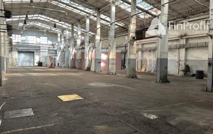 Sklad s administratívnym a sociálnym zázemím na prenájom - 810 m2, Kukučínova ul.