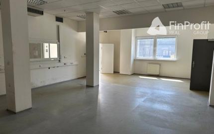 Vykurovaný sklad so zázemím na prenájom. Možnosť rozdelenia. - 8.600 m2, Rača