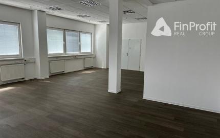 Vykurovaný sklad so zázemím na prenájom. Možnosť rozdelenia. - 8.600 m2, Rača