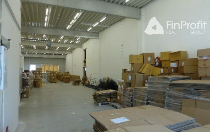 Vykurované skladové priestory na prenájom - od 405 m2, ul. Stará Vajnorská