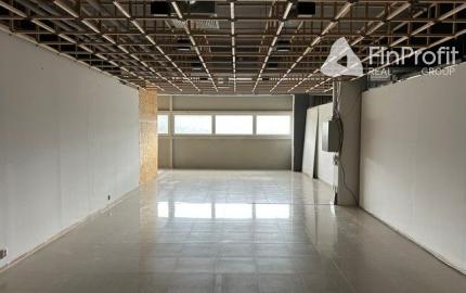 Obchodné priestory so zvýhodneným nájomným na prenájom - od 150 m2, Račianska ul.