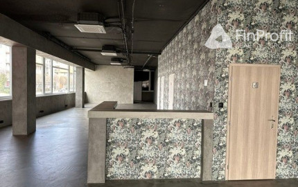 Na prenájom obchodný priestor v polyfunkčnom dome Mendelsohn – 181,70 m²