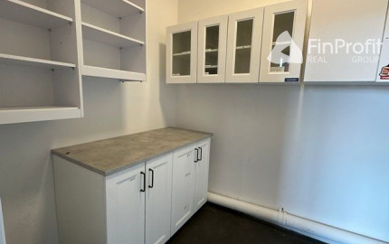 Na prenájom obchodný priestor v polyfunkčnom dome Mendelsohn – 181,70 m²