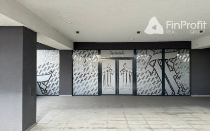 Na prenájom obchodný priestor v polyfunkčnom dome Mendelsohn – 181,70 m²