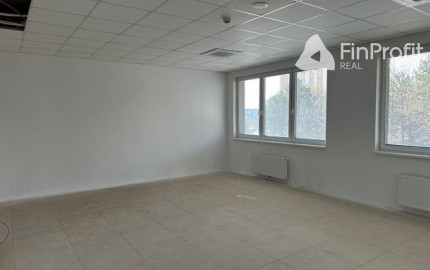 Na prenájom nebytový priestor v projekte Rínok Rača – 148 m²