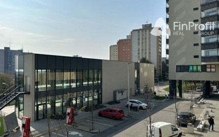 Na prenájom nebytový priestor v projekte Rínok Rača – 148 m²