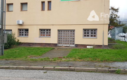 Prenajmem obchodné, komerčné priestory v Nitre na Zobore.