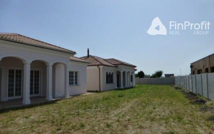 Nadštandardná novostavba 4i rodinného domu o výmere 220 m2.