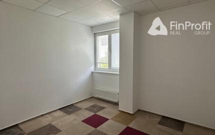 Uzavreté kancelárske celky od 100 m2 v Rači. Možnosť prenájmu skladových priestorov.