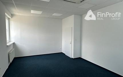 Uzavreté kancelárske celky od 100 m2 v Rači. Možnosť prenájmu skladových priestorov.