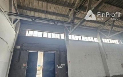 Na prenájom sklad s výmerou 168 m2 a 391 m2