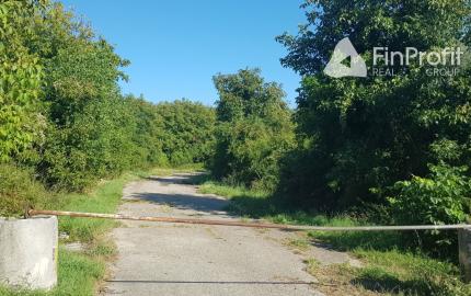 Predám pozemok Nitra - Lehota 2694m2.