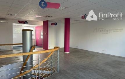 Reprezentatívny obchodno-administratívny priestor na prenájom – 137 m², Košická ulica.