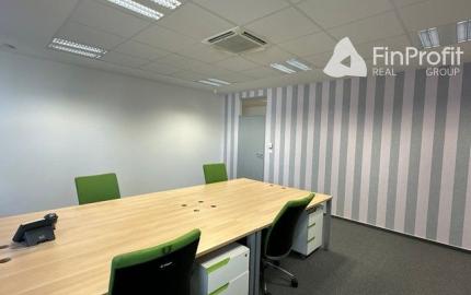 Reprezentatívne administratívne priestory na prenájom - od 18 m2, Košická ul.