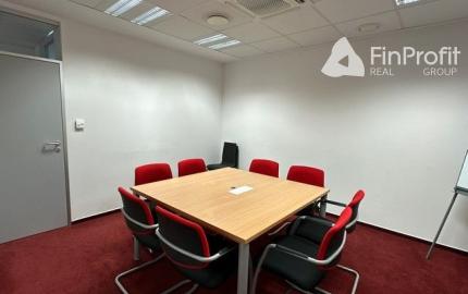 Reprezentatívne administratívne priestory na prenájom - od 18 m2, Košická ul.