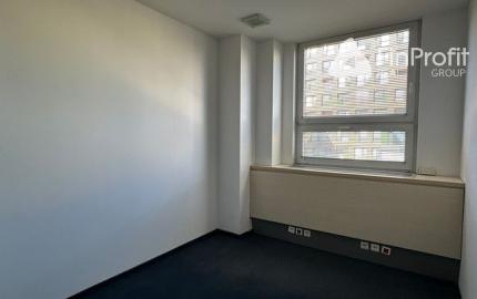 Uzavretý administratívny priestor na prenájom - 297 m2, Košická ul.