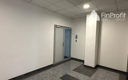 Uzavretý administratívny priestor na prenájom - 297 m2, Košická ul.