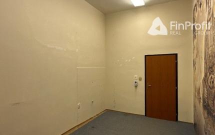 Vykurovaný nebytový priestor na prenájom - 46 m2, Panónska cesta.