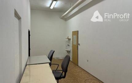 Vykurovaný nebytový priestor na prenájom - 46 m2, Panónska cesta.