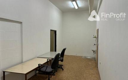 Vykurovaný nebytový priestor na prenájom - 46 m2, Panónska cesta.