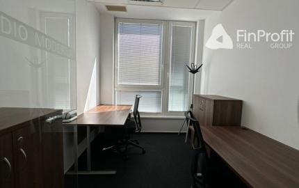 Reprezentatívny administratívny priestor na prenájom - 360 m2, Košická ul.