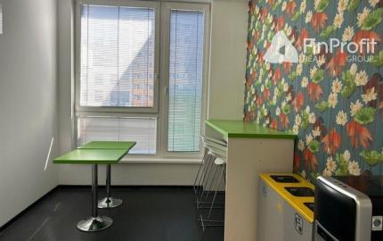 Reprezentatívny administratívny priestor na prenájom - 360 m2, Košická ul.