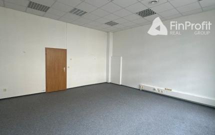 Administratívny priestor s príručným skladom na prenájom - 46 m2, Tomášikova ul.