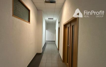 Administratívny priestor s príručným skladom na prenájom - 46 m2, Tomášikova ul.