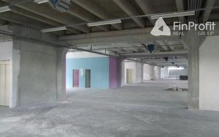 Vykurovaný skladovo-obchodný priestor na prenájom - 270 m2, ul. Stará Vajnorská