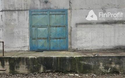 Na prenájom skladový priestor o výmere 560 m2.