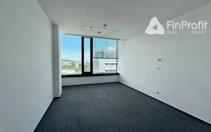 Reprezentatívny kancelársky priestor na prenájom - 102 m2, Račianska ul.