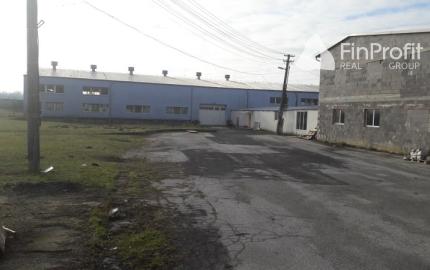 Predám výrobno-skladovací areál, 25km od NR, Obsolovce.
