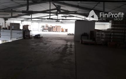 Predám výrobno-skladovací areál, 25km od NR, Obsolovce.