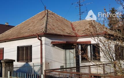 Predám RD Ivanka pri Nitre.